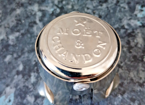 New vintage moet - and, chandon
