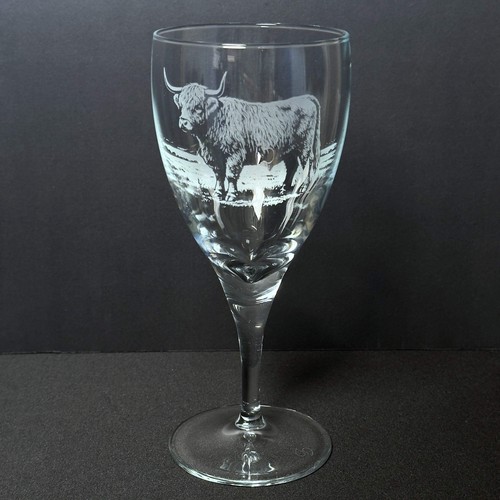 Highland cow crystal - cow, wine